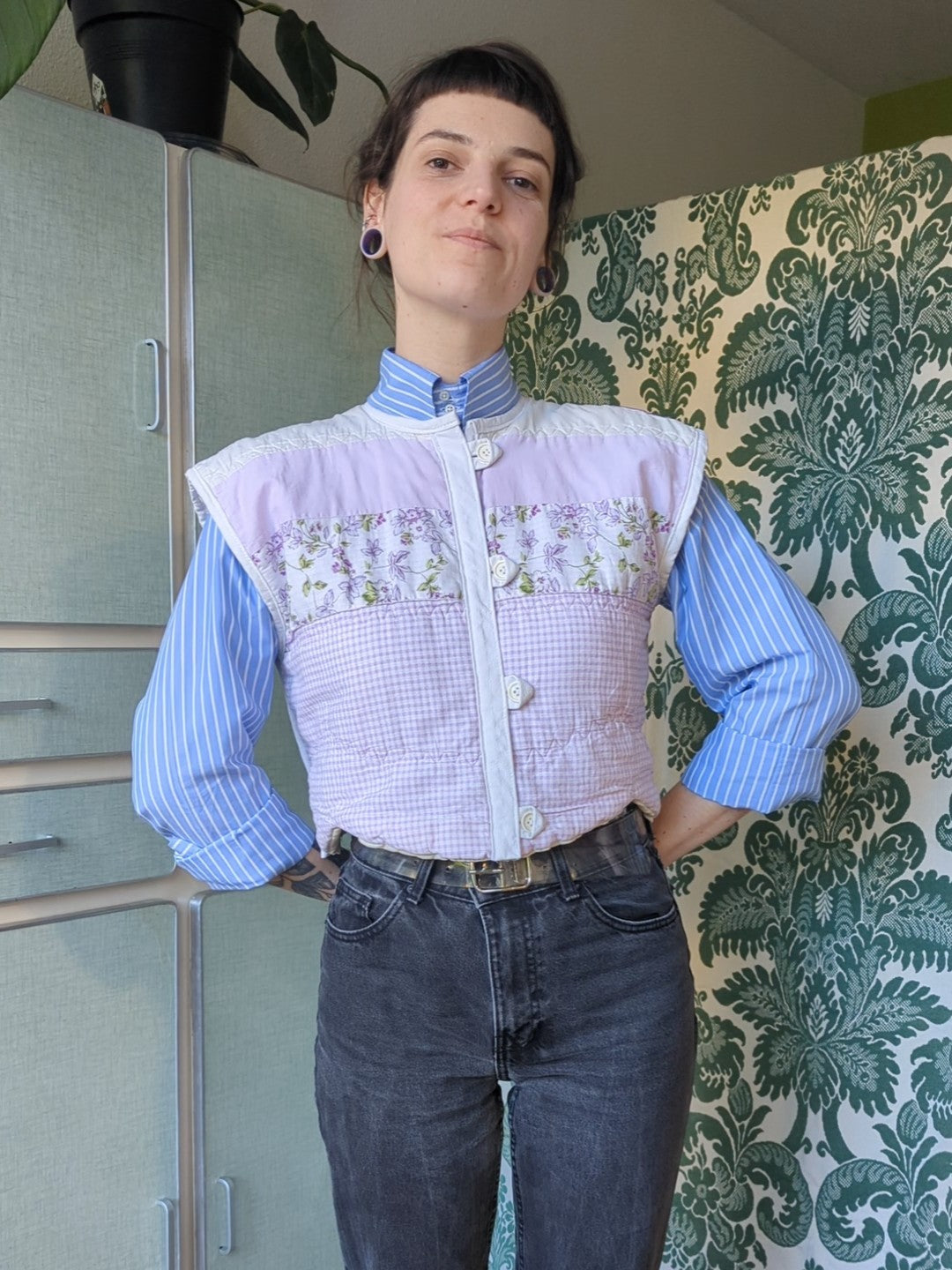 Veste sans manches à épaulettes
