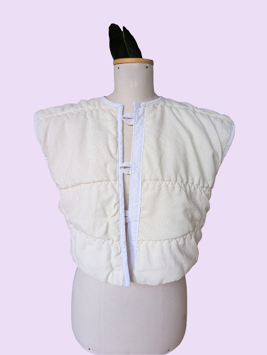 Veste sans manches à épaulettes