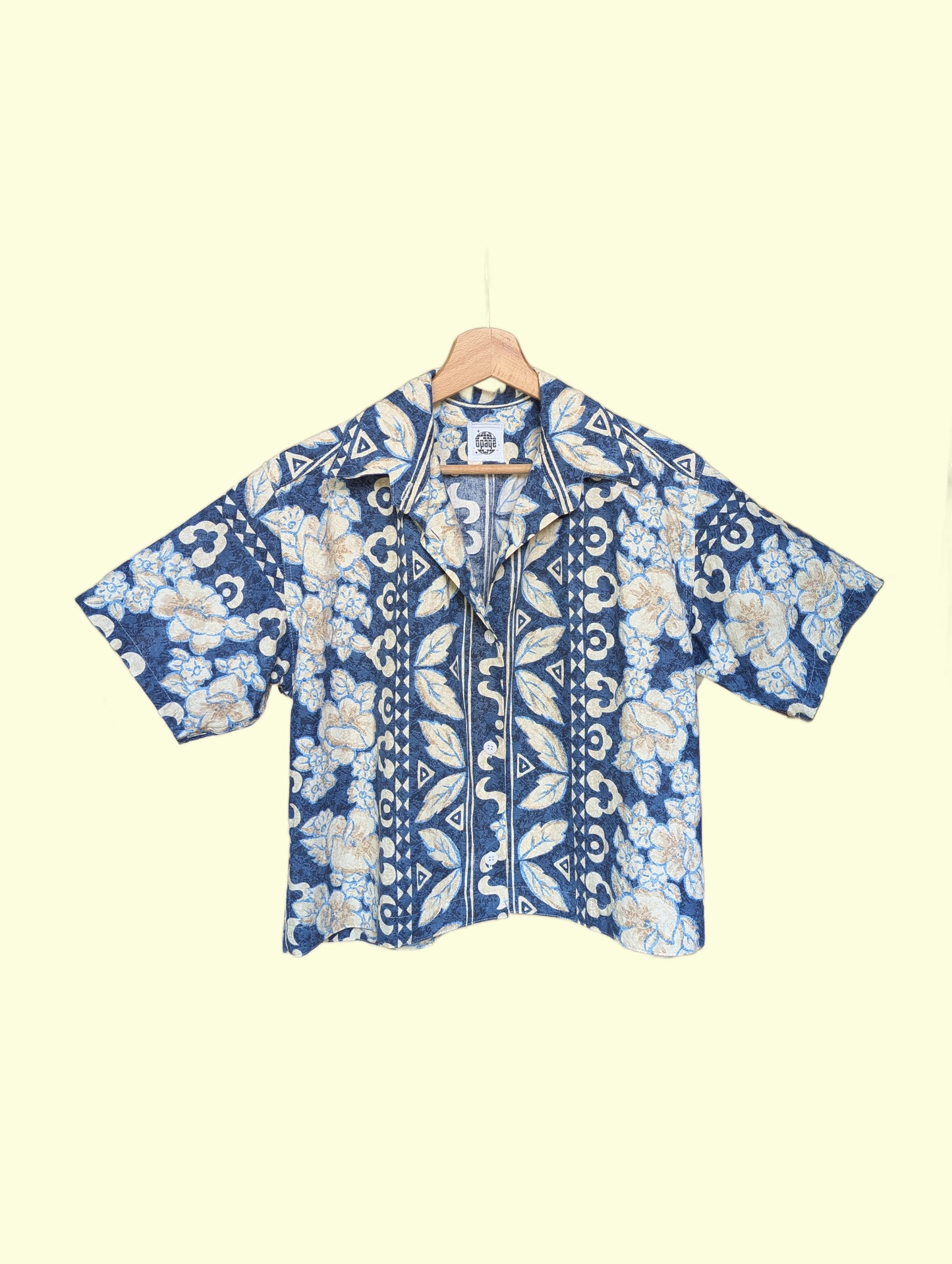 Chemisette à motifs bleue et beige