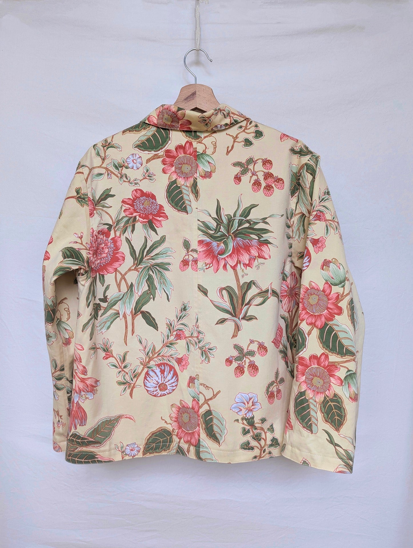 Veste worker à fleurs