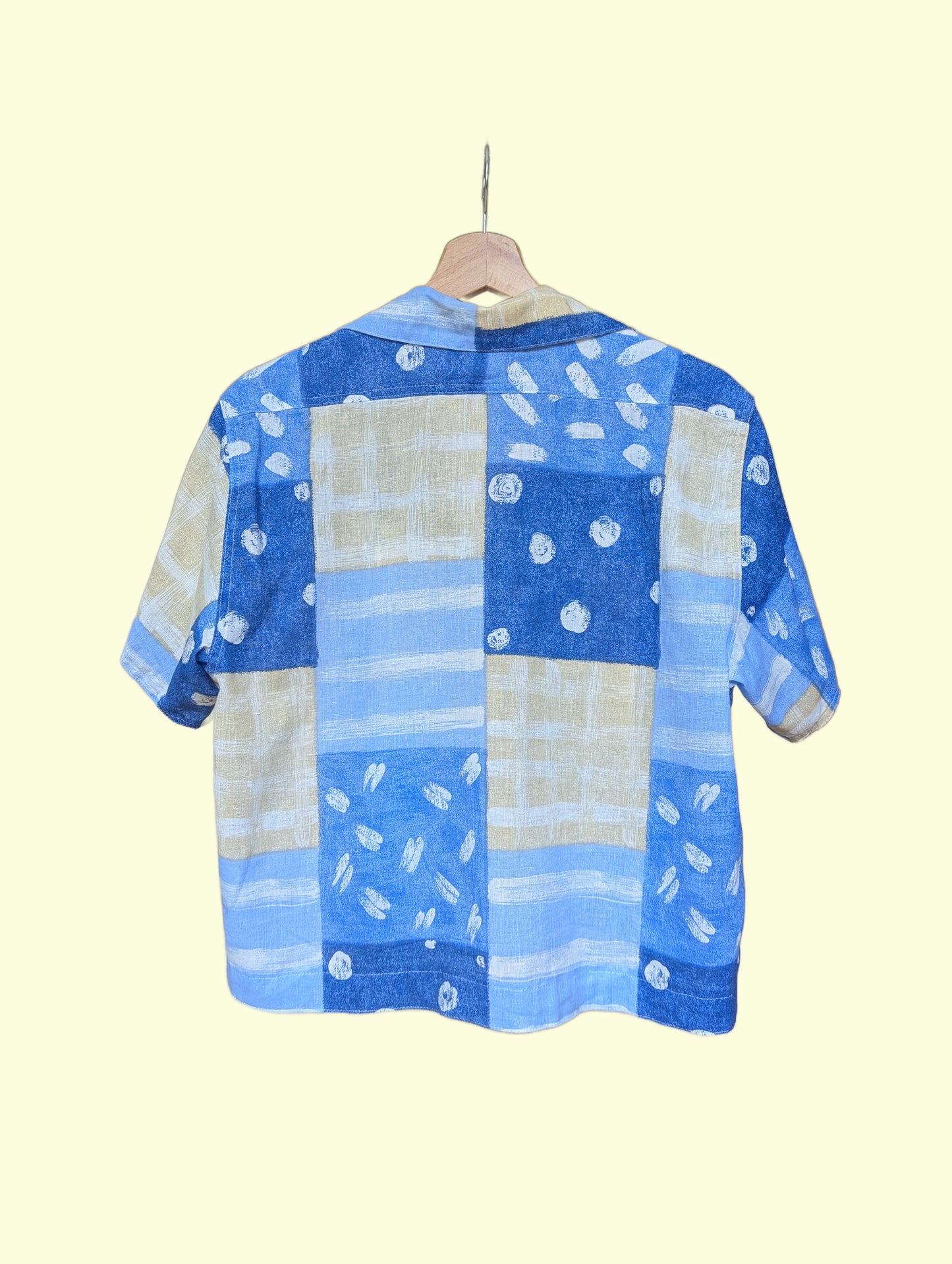 Chemisette à carrés bleue et beige